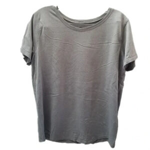 Lululemon Men's Grey T-Shirt M